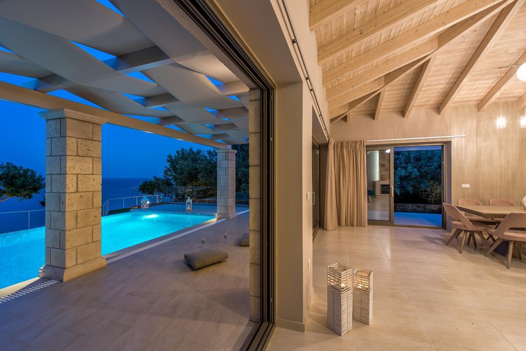 Avra Luxury Villa & Spa Keri Værelse billede