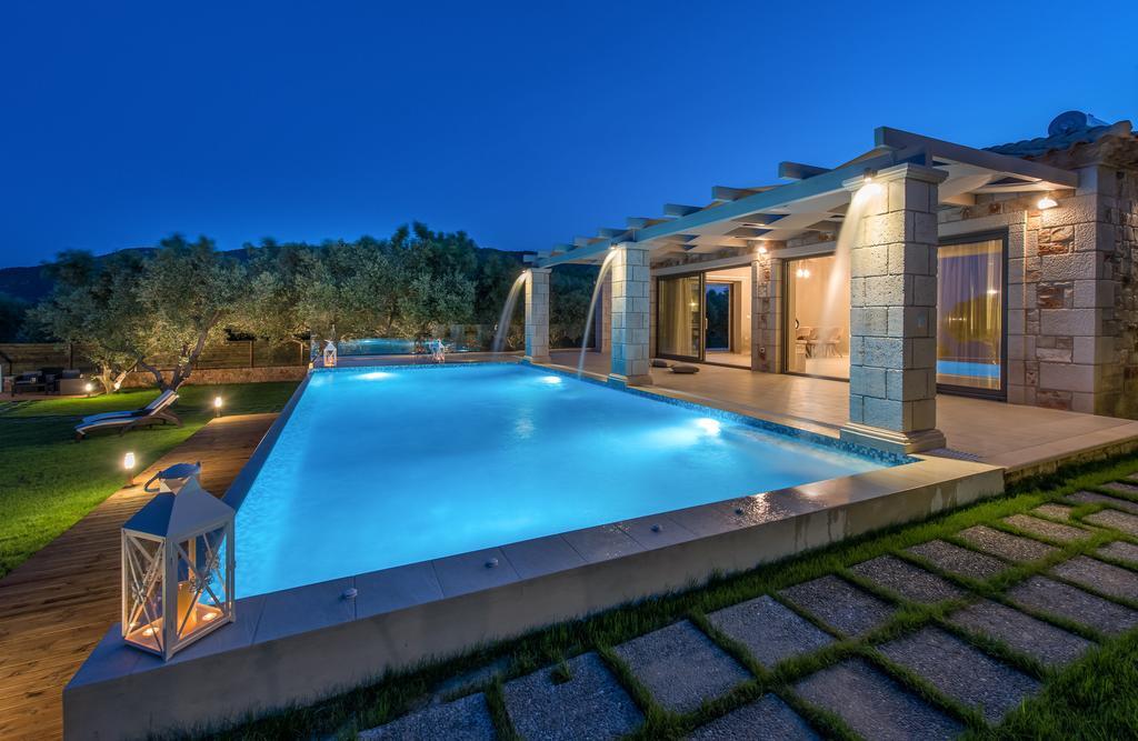 Avra Luxury Villa & Spa Keri Værelse billede