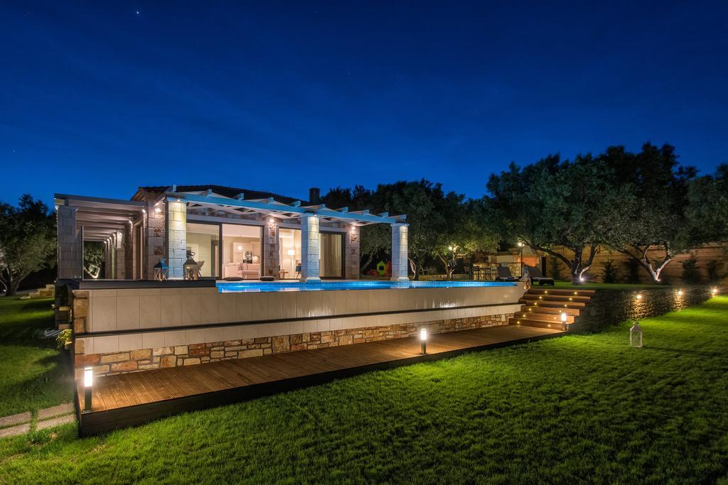 Avra Luxury Villa & Spa Keri Værelse billede